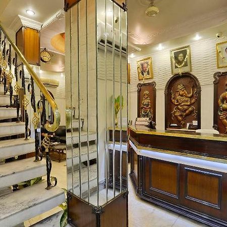 Hotel Heera Καλκούτα Εξωτερικό φωτογραφία