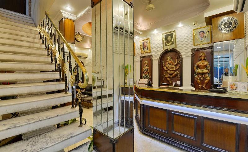 Hotel Heera Καλκούτα Εξωτερικό φωτογραφία