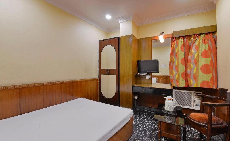 Hotel Heera Καλκούτα Εξωτερικό φωτογραφία